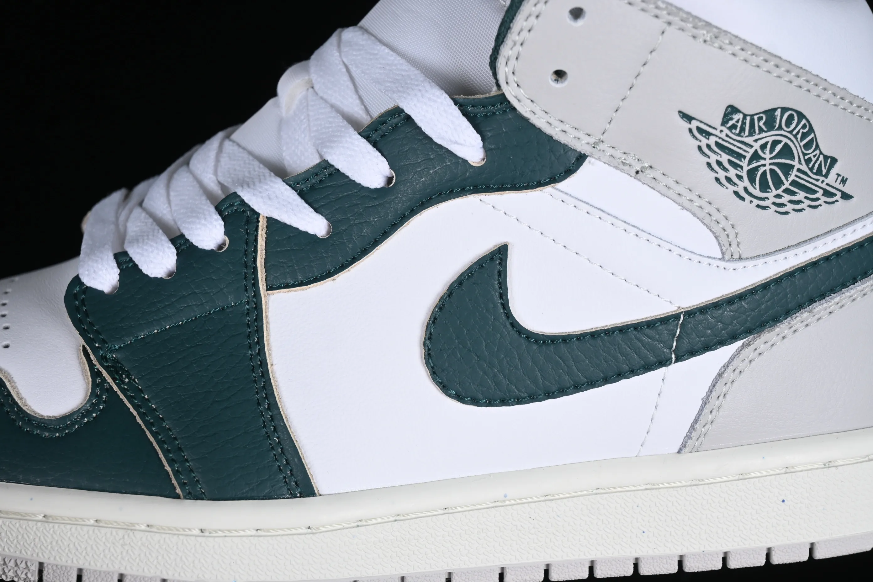 All Categories Air Jordan Jordan Series Basketball Shoes Air Jordan 1 Mid Air Jordan 1 Mid "Oxidized Green" AJ1 Joe 1 Oxidized Green Zhongbang Basketball Shoes FQ7720-103
